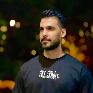 Meet your Posher, Farhad